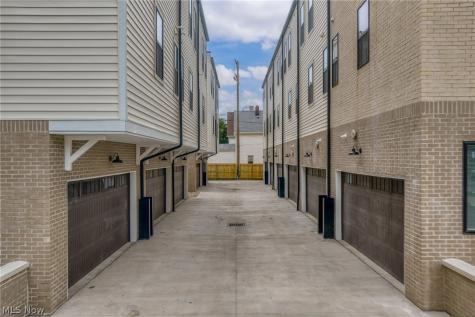 4709 Bridge Avenue Cleveland OH 44102
