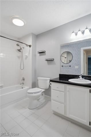 700 Hampton Circle Aurora OH 44202
