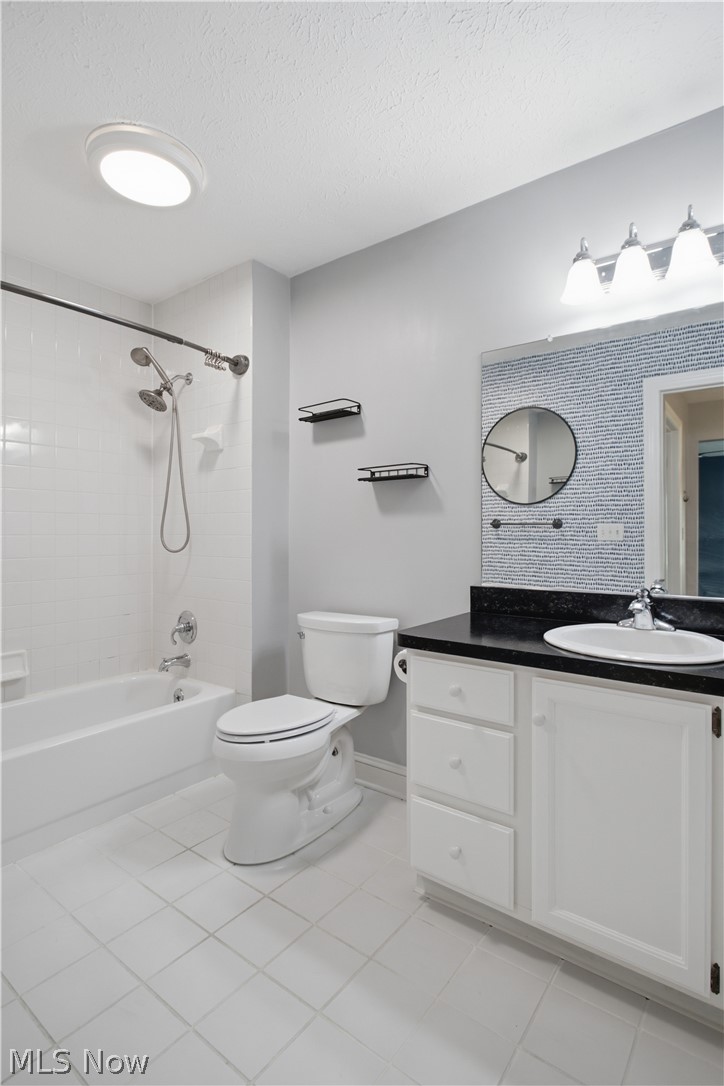 700 Hampton Circle Aurora OH 44202