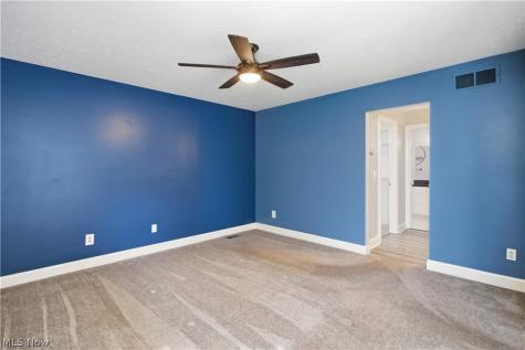 700 Hampton Circle Aurora OH 44202