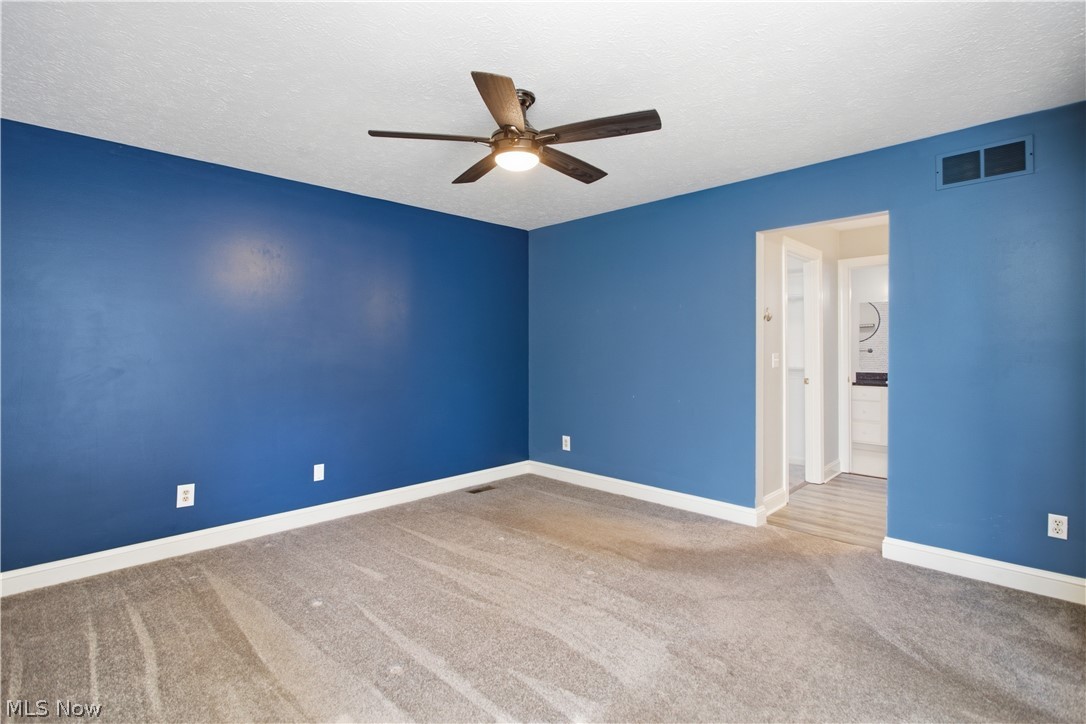 700 Hampton Circle Aurora OH 44202