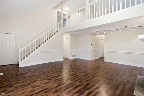 700 Hampton Circle Aurora OH 44202