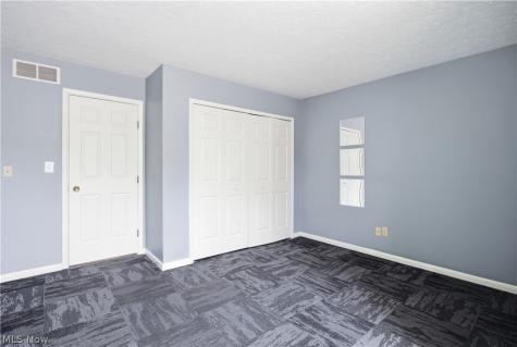 700 Hampton Circle Aurora OH 44202