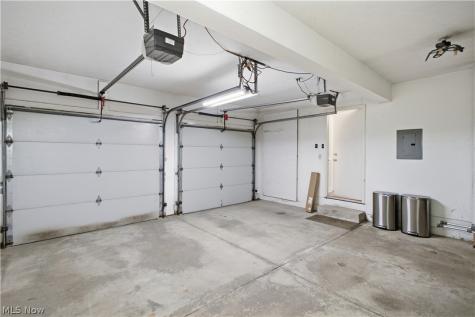 700 Hampton Circle Aurora OH 44202