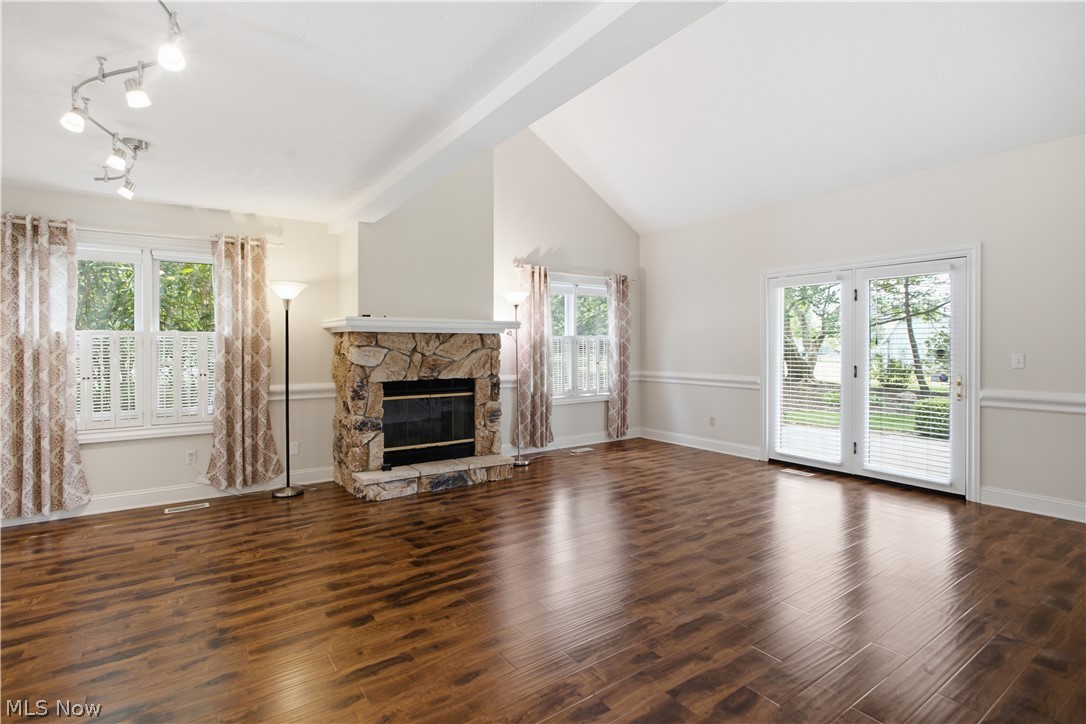 700 Hampton Circle Aurora OH 44202