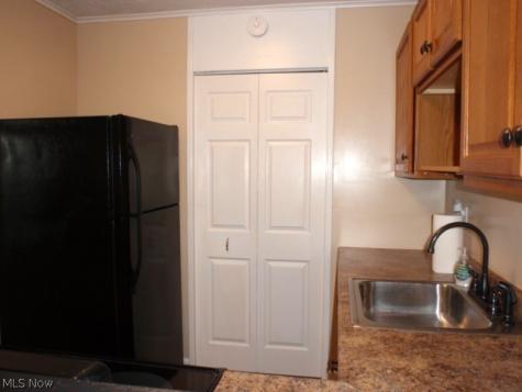 49 Valley Forge Lane Elyria OH 44035