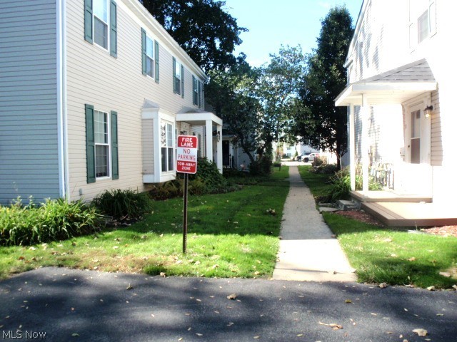 49 Valley Forge Lane Elyria OH 44035