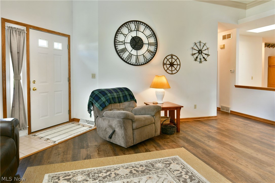 24 Abbington Drive NW Warren OH 44481