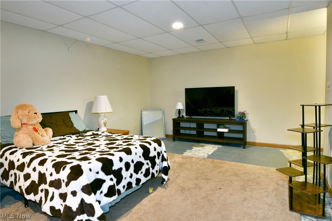 24 Abbington Drive NW Warren OH 44481