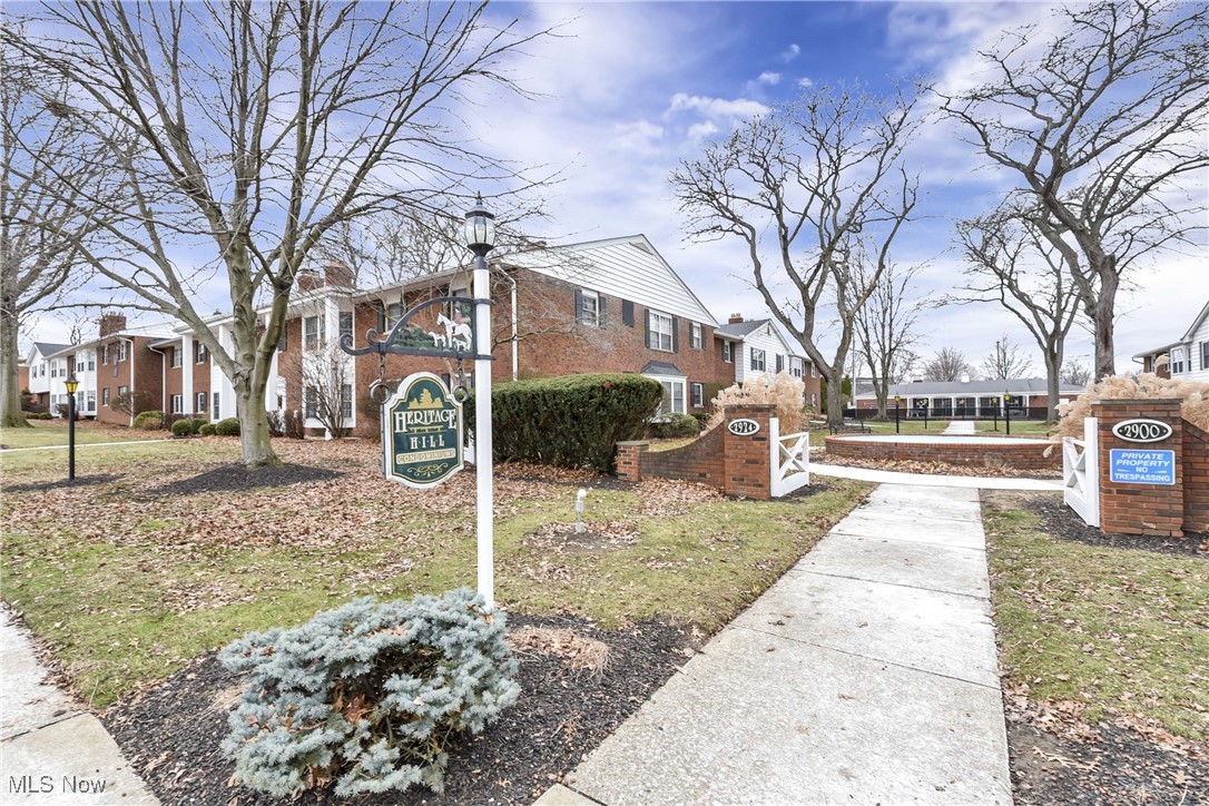2948 Pease Drive Rocky River OH 44116