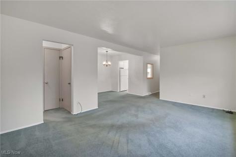 2948 Pease Drive Rocky River OH 44116