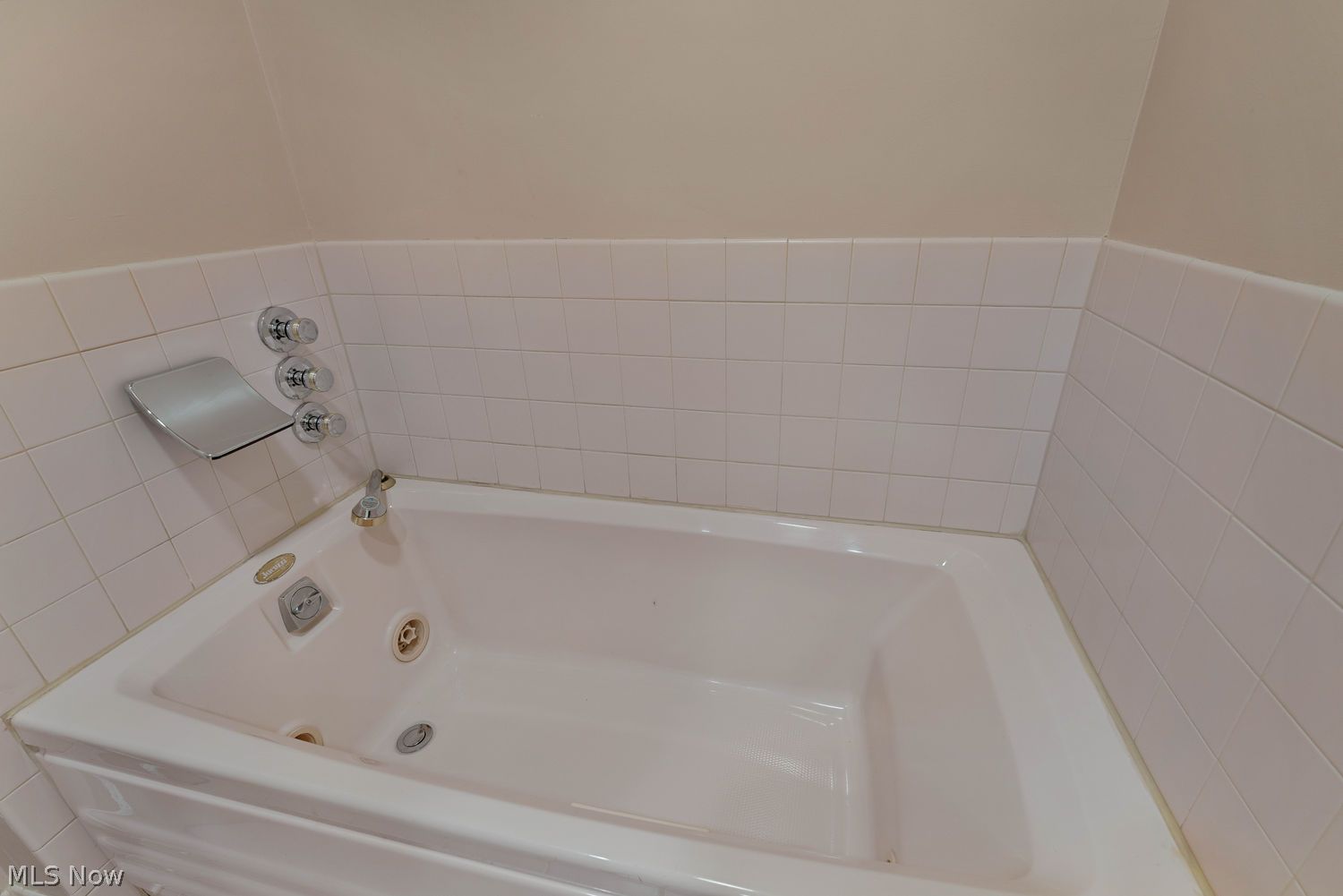 30 Newton Square Drive Canfield OH 44406