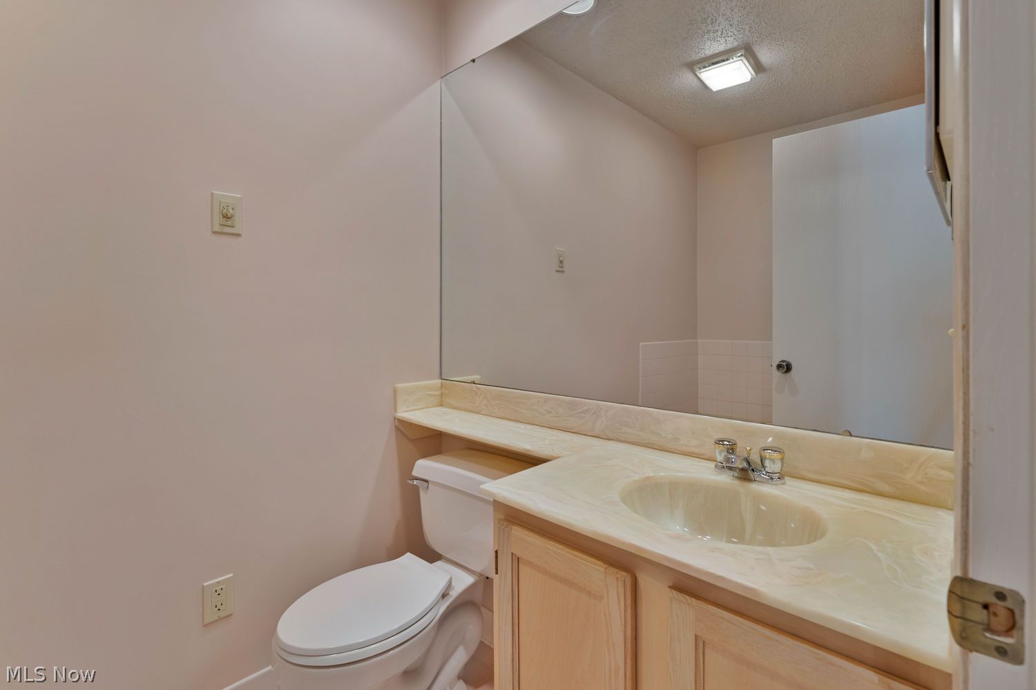 30 Newton Square Drive Canfield OH 44406