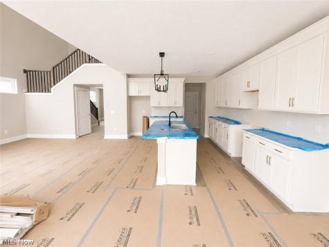 2087 Glenmont Drive Brunswick OH 44212
