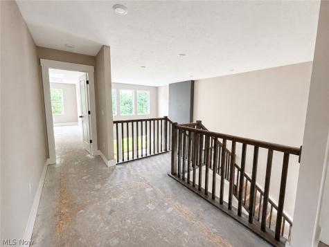 2087 Glenmont Drive Brunswick OH 44212
