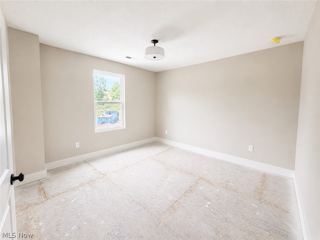 2087 Glenmont Drive Brunswick OH 44212
