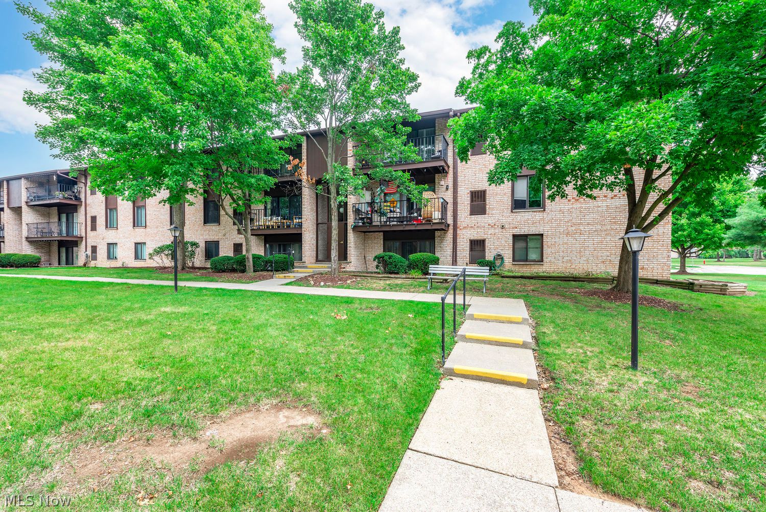 16390 Heather Lane Middleburg Heights OH 44130
