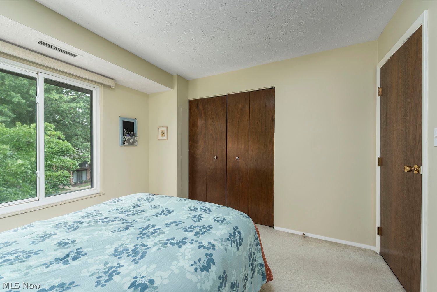 16390 Heather Lane Middleburg Heights OH 44130