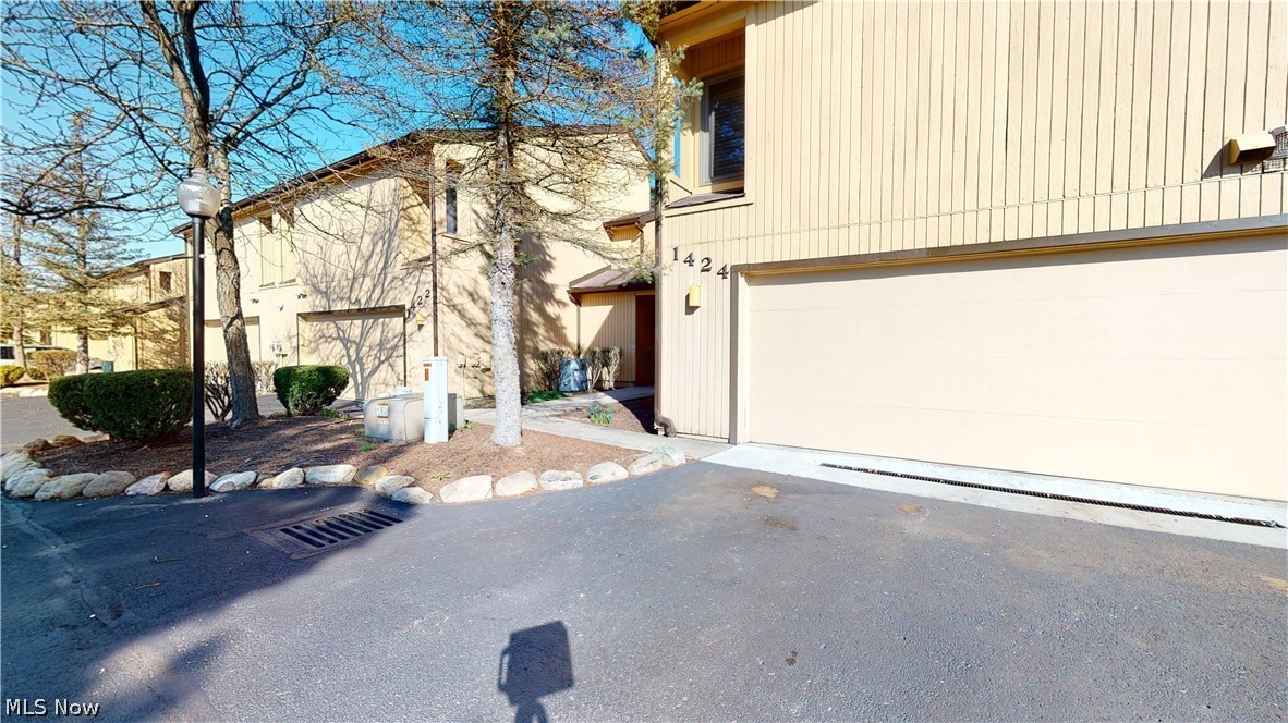 1424 Loop Road Kent OH 44240