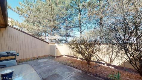 1424 Loop Road Kent OH 44240