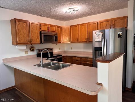1424 Loop Road Kent OH 44240