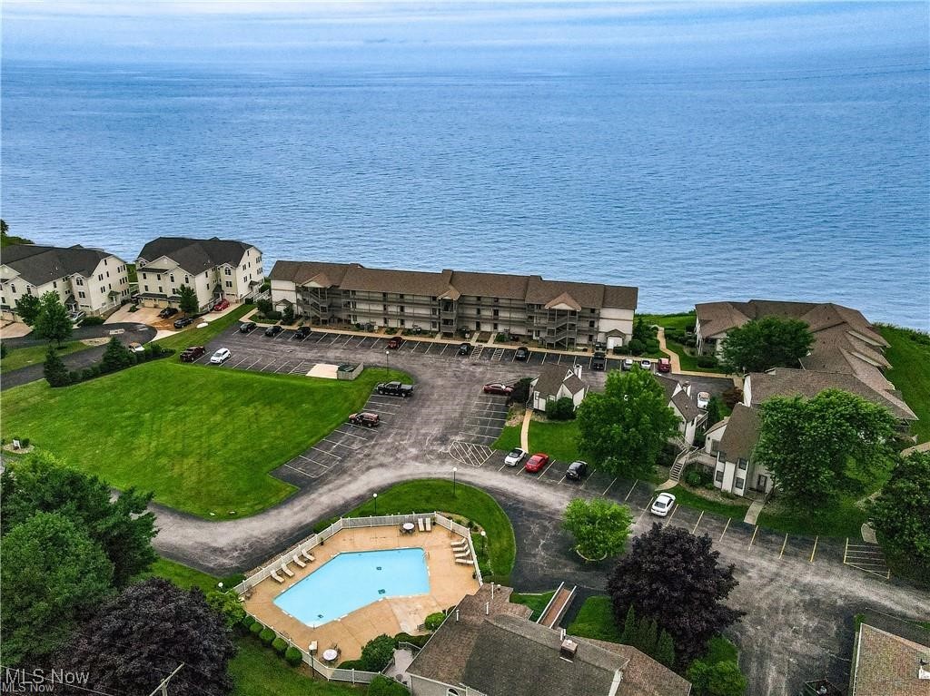 5237 W Lake Road W Saybrook OH 44004