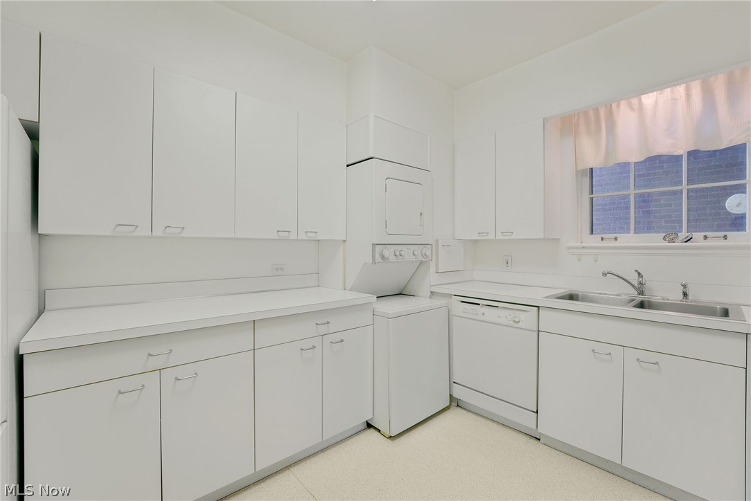 13415 Shaker Boulevard Cleveland OH 44120
