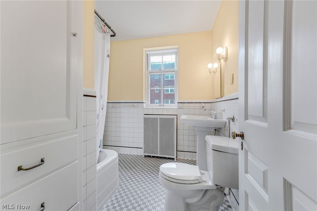13415 Shaker Boulevard Cleveland OH 44120