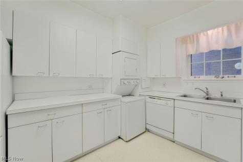13415 Shaker Boulevard Cleveland OH 44120
