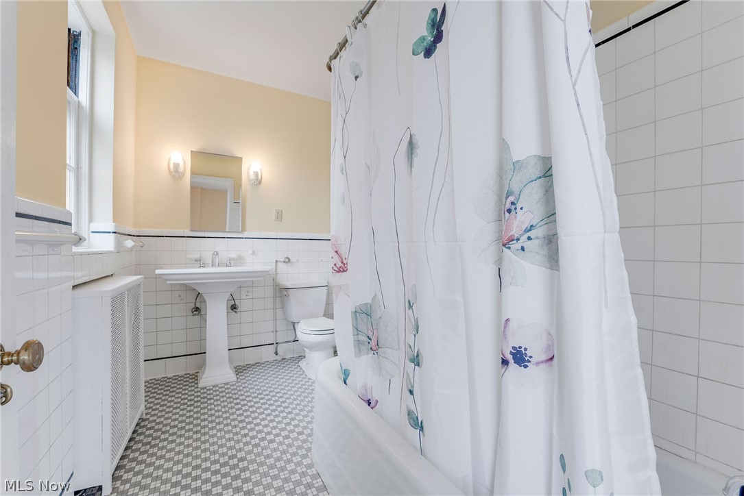 13415 Shaker Boulevard Cleveland OH 44120