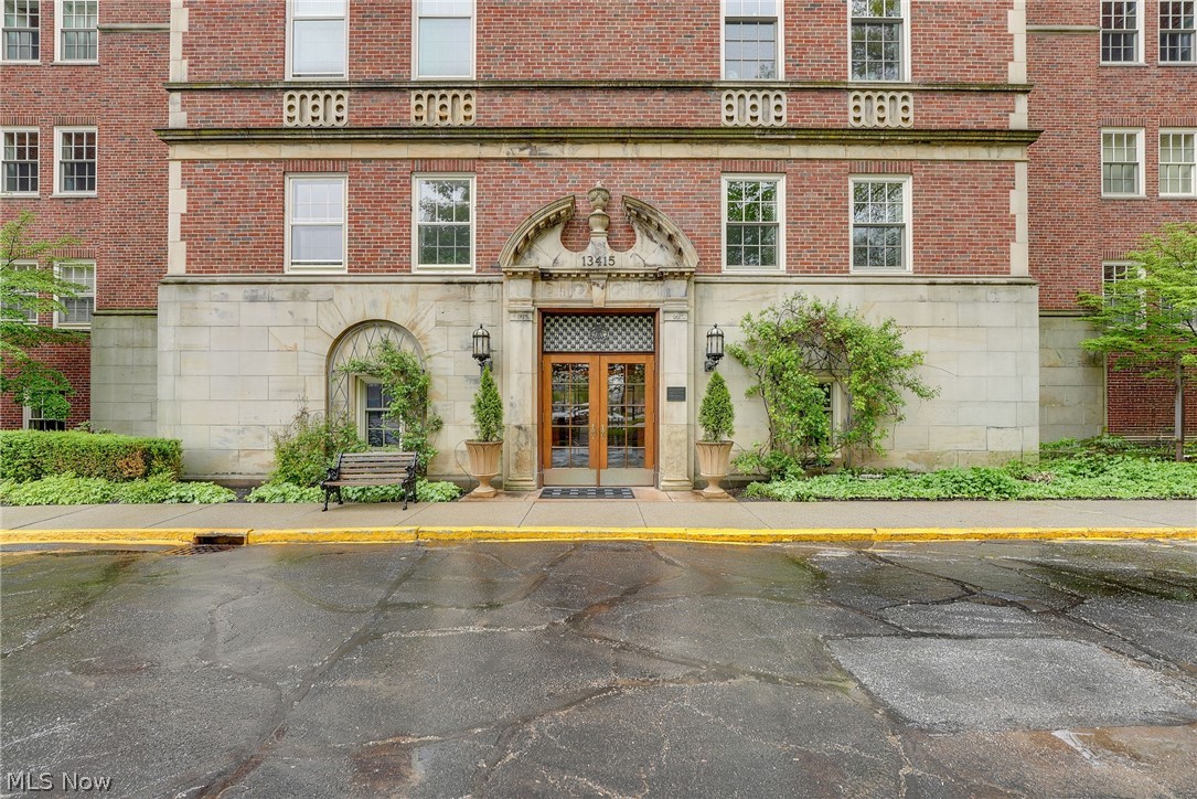 13415 Shaker Boulevard Cleveland OH 44120