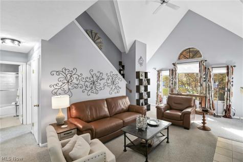 1215 Canyon View Road Northfield OH 44067