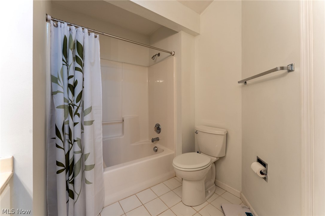 4042 Saint Andrews Court Canfield OH 44406