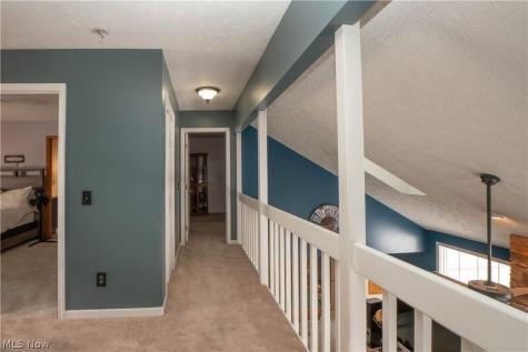 4839 Pond Drive NW North Canton OH 44720