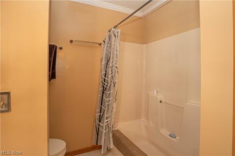 4839 Pond Drive NW North Canton OH 44720