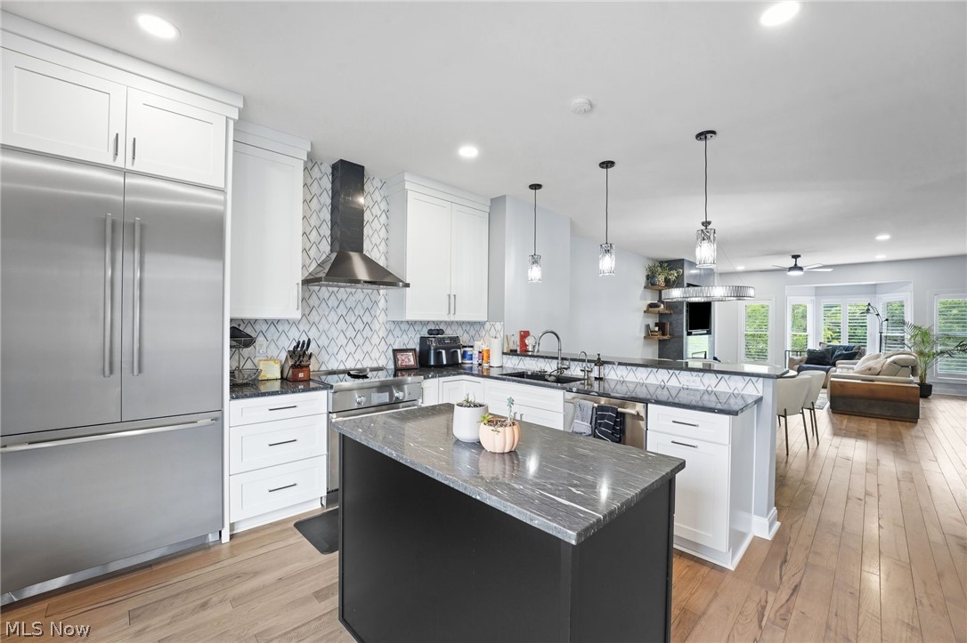 128 Vine Street Westlake OH 44145