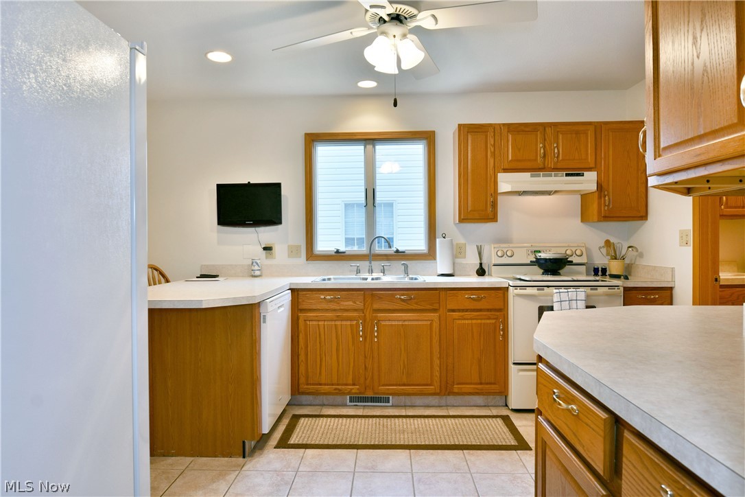9278 Woodworth Road North Lima OH 44452