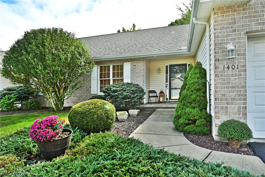 9278 Woodworth Road North Lima OH 44452