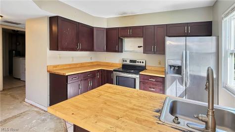 1691 Olympus Drive Kent OH 44240