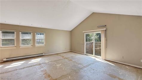 1691 Olympus Drive Kent OH 44240