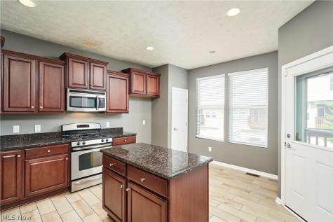 301 Kelsey Drive Copley OH 44321