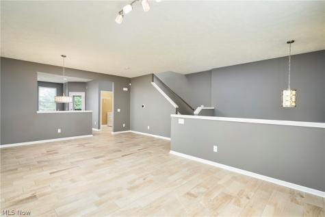 301 Kelsey Drive Copley OH 44321