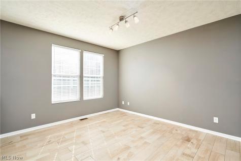 301 Kelsey Drive Copley OH 44321