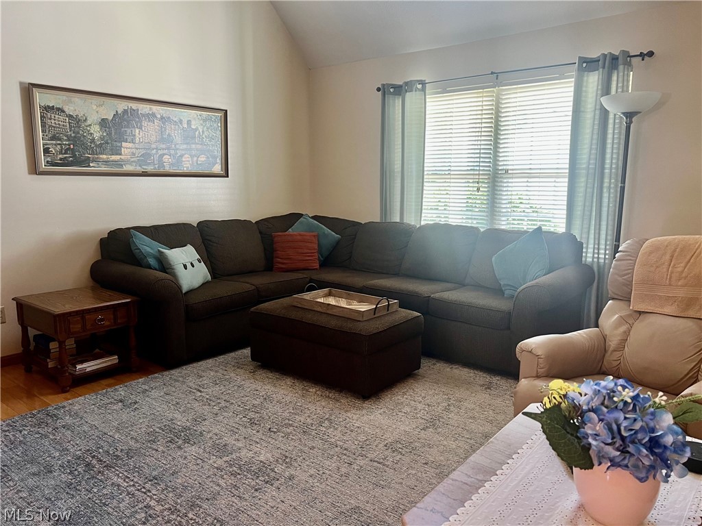 2535 Clearwater Lane Painesville OH 44077
