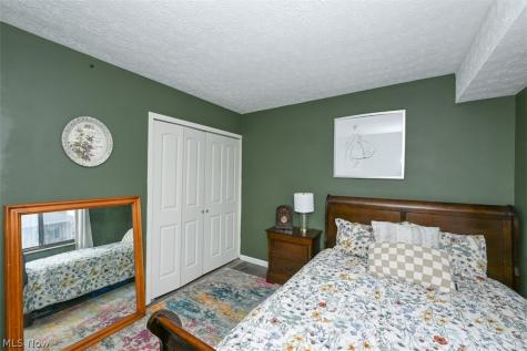 2799 Mull Avenue Copley OH 44321