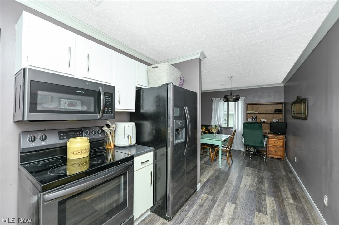 2799 Mull Avenue Copley OH 44321