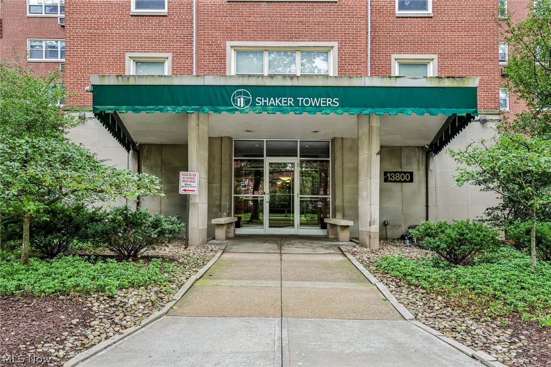 13800 Shaker Boulevard Cleveland OH 44120