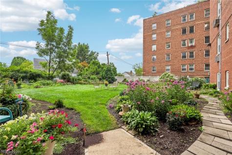 13800 Shaker Boulevard Cleveland OH 44120
