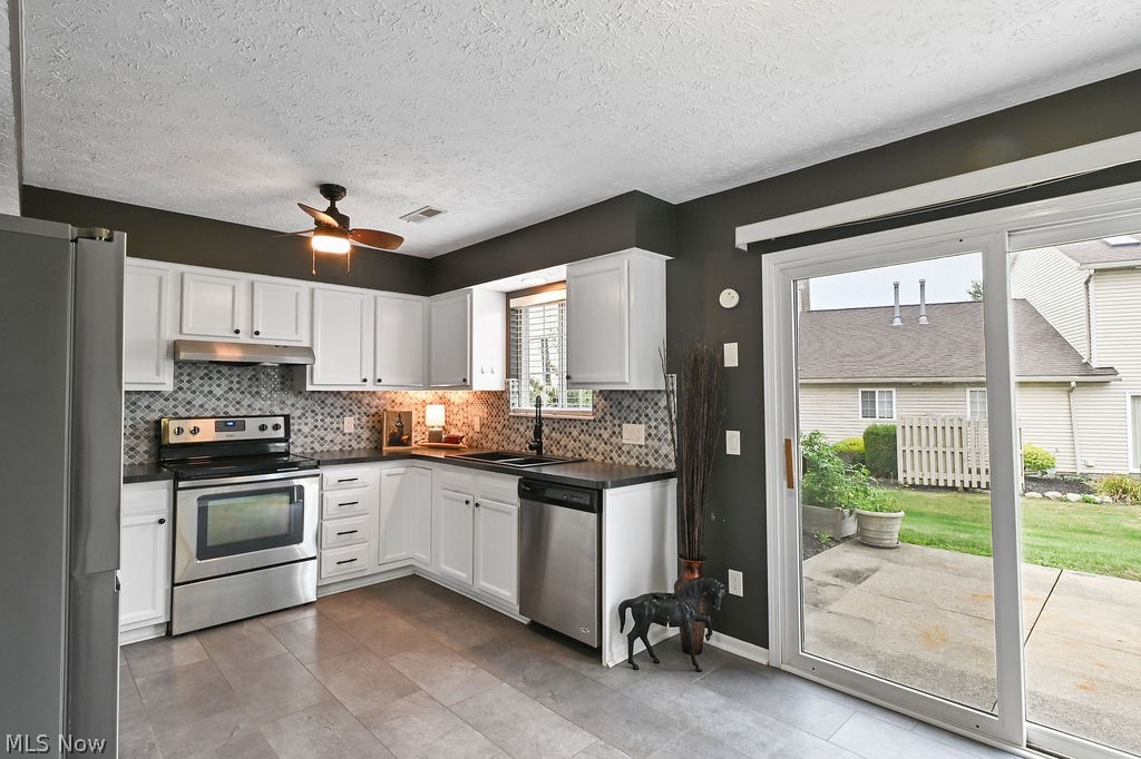 820 Doty Drive Wadsworth OH 44281