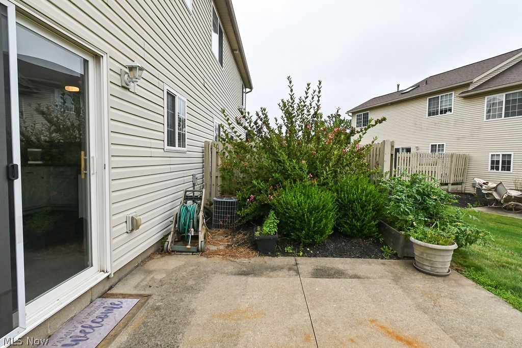 820 Doty Drive Wadsworth OH 44281